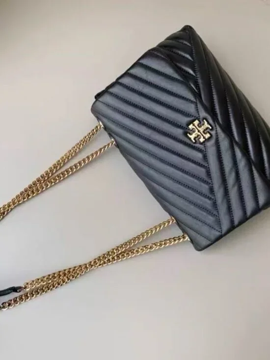 95% New TORY BURCH Kira chevron shoulder bag - Picture 2 of 8